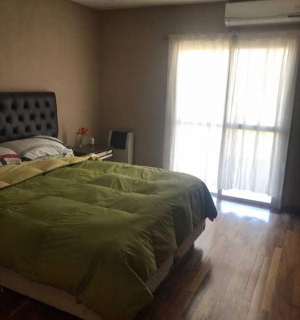 Casa 4 dormitorios en venta en San Lucas, Escobar