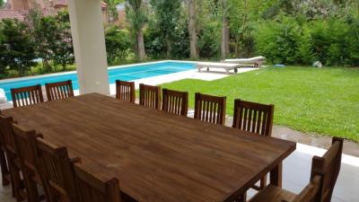 Casa 4 dormitorios en alquiler temporario en Pilar del Lago, Pilar