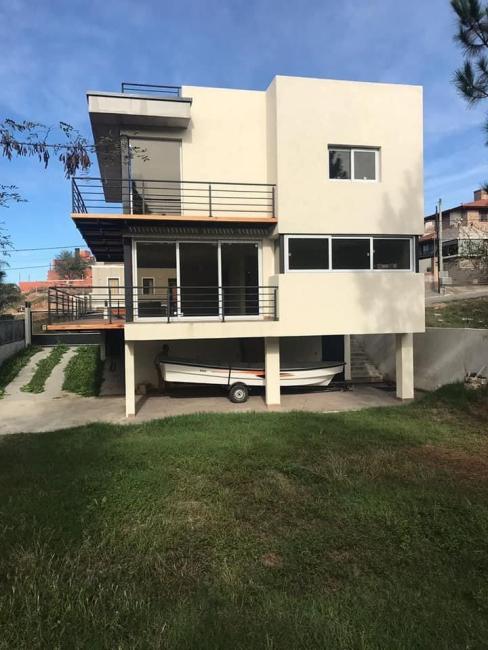 Casa en venta en Becciu, Villa Carlos Paz