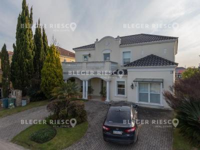 Casa 3 dormitorios en venta en Nordelta, Tigre