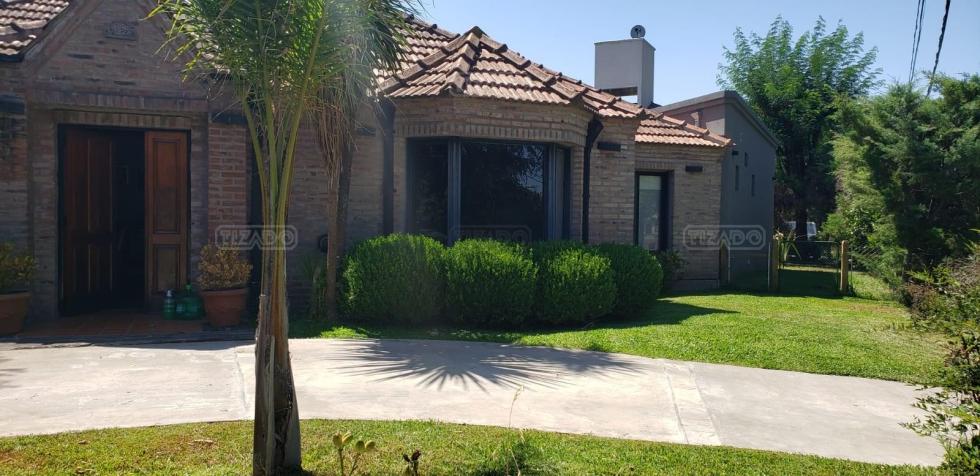 Casa 4 dormitorios en venta en Banco Provincia, Moreno