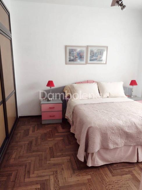 Departamento 3 dormitorios en venta en Castelar, Moron