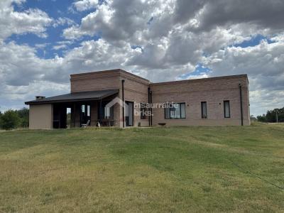 Casa 2 dormitorios en venta en Chacras El Chaja, Campana
