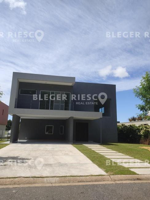 Casa 5 dormitorios en venta en Villanueva, Tigre