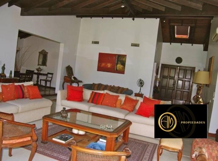 Casa 4 dormitorios en venta en Tortugas Country Club, Pilar