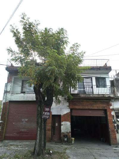 Edificio en Block en venta en Sarandi, Avellaneda