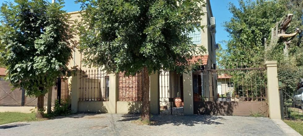 Casa 4 dormitorios en venta en Robles del Monarca, Pilar