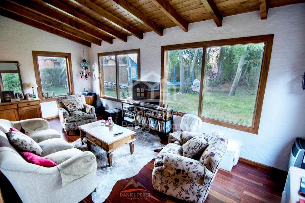 Casa 4 dormitorios en venta en Casa de Piedra, Bariloche