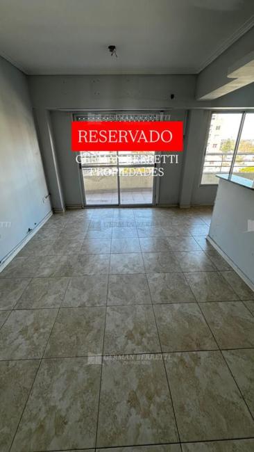 Departamento 1 dormitorios en alquiler en Lanus Este, Lanus