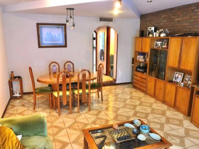 Casa 3 dormitorios en venta en Bernal, Quilmes