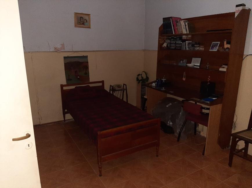 Casa 3 dormitorios en venta en Sarandi, Avellaneda