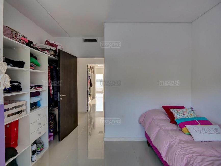 Departamento 3 dormitorios en venta en Villanueva, Tigre