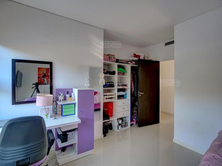 Departamento 3 dormitorios en venta en Villanueva, Tigre