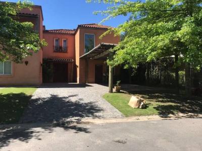 Casa 5 dormitorios en alquiler temporario en Rincon de Milberg, Tigre