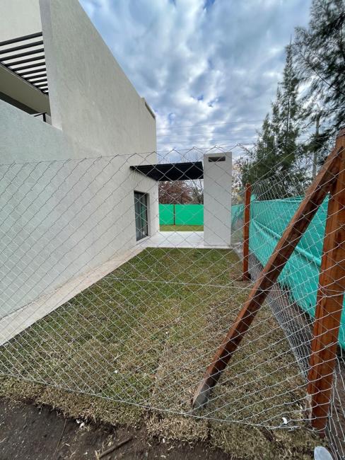 Casa en alquiler temporario en Benavidez, Tigre
