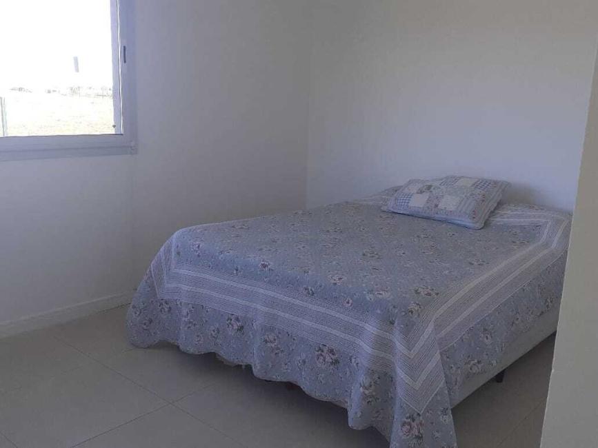 Casa 4 dormitorios en alquiler temporario en San Sebastian, Escobar