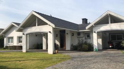 Casa 4 dormitorios en alquiler temporario en La Martona, Cañuelas