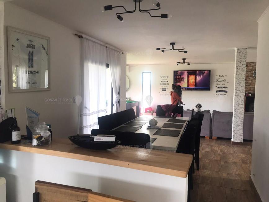 Casa 4 dormitorios en venta en El Canton, Escobar