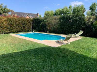 Casa 3 dormitorios en venta en Don Torcuato, Tigre