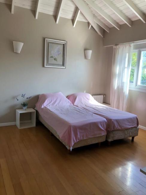 Casa 5 dormitorios en venta en La Legua, Pilar