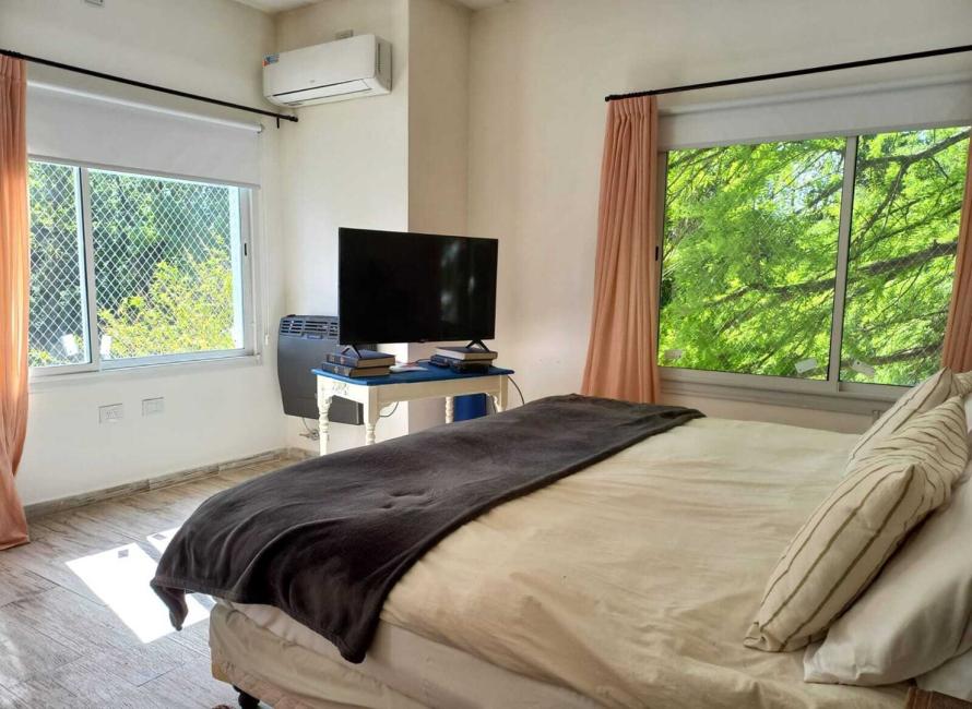 Casa 4 dormitorios en alquiler temporario en San Isidro
