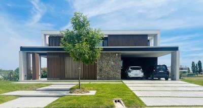 Casa 4 dormitorios en alquiler temporario en Nordelta, Tigre