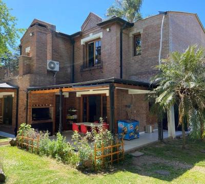 Casa 4 dormitorios en venta en General Pacheco, Tigre