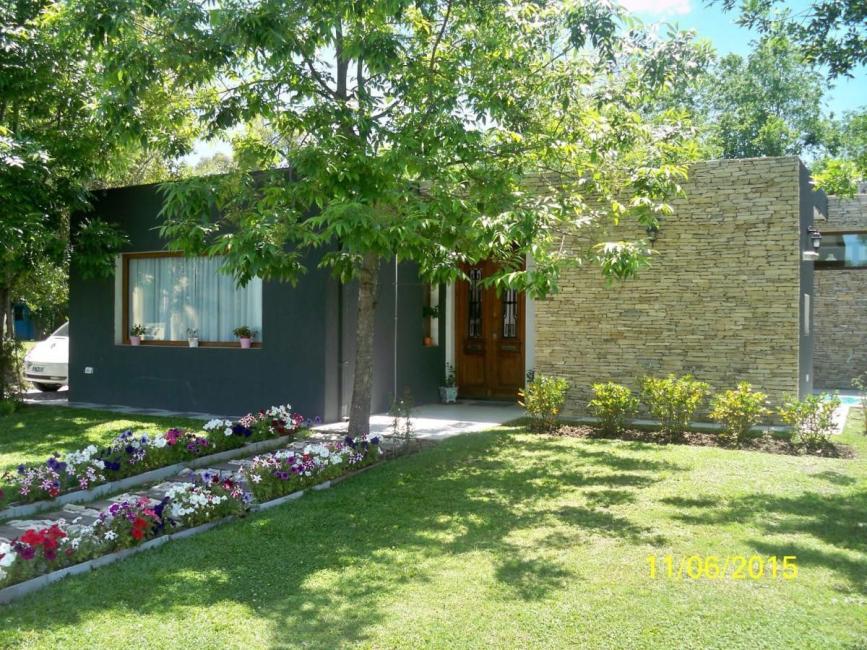 Casa 2 dormitorios en venta en La Cuesta, Pilar