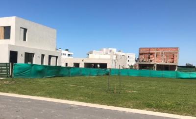 Terreno en venta en Lagoon Pilar, Pilar