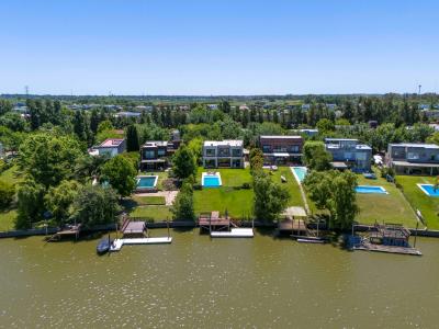 Casa 4 dormitorios en venta en Villanueva, Tigre