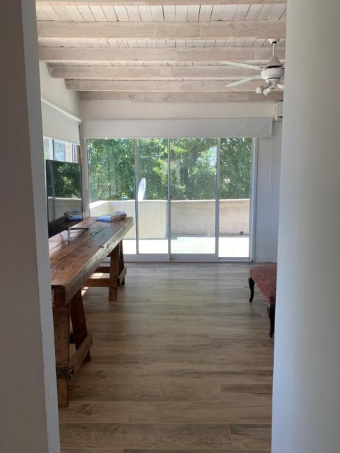 Casa 3 dormitorios en alquiler temporario en Santa Guadalupe, Pilar del Este