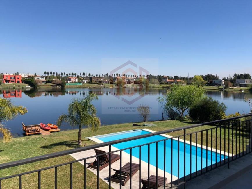 Casa 3 dormitorios en alquiler temporario en Villanueva, Tigre