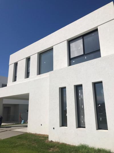 Casa 3 dormitorios en venta en Nordelta, Tigre