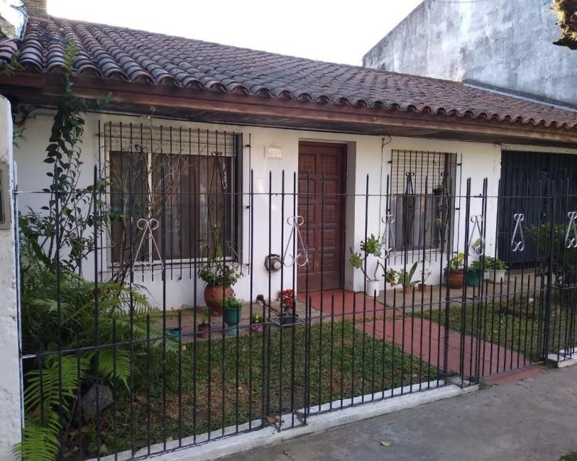 Casa 2 dormitorios en venta en Juan Maria Gutierrez, Berazategui