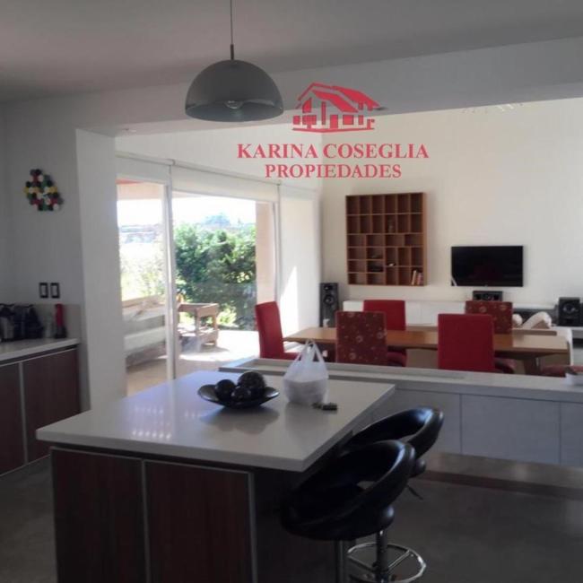 Casa 3 dormitorios en venta en Altos de Manzanares, Pilar