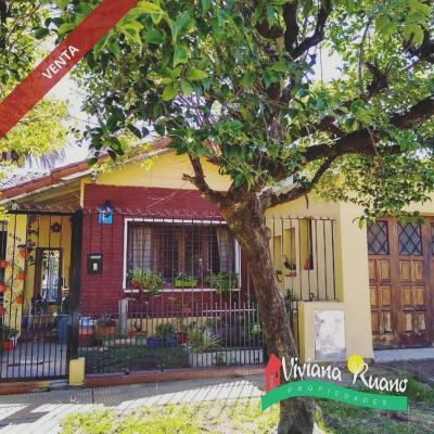 Casa 3 dormitorios en venta en Ezpeleta Este, Quilmes