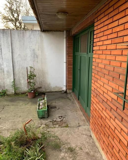 Casa 2 dormitorios en venta en Berazategui, Berazategui