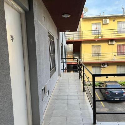 Departamento 1 dormitorios en venta en Moron