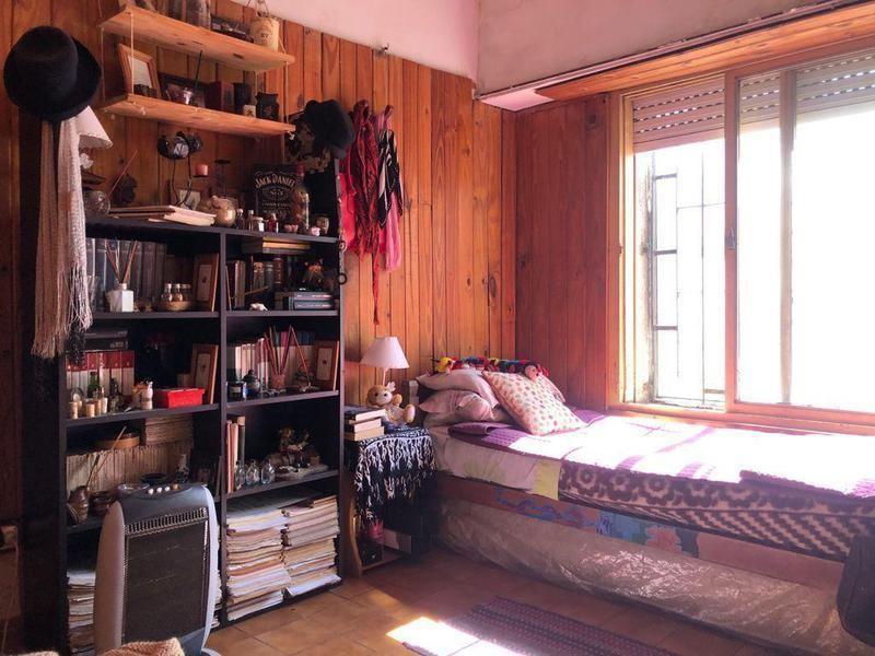 Casa 3 dormitorios en venta en Castelar, Moron