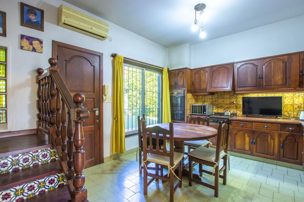 Casa 5 dormitorios en venta en Villa Adelina, San Isidro