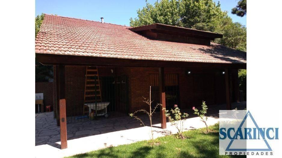 Casa 3 dormitorios en venta en Parque Leloir, Ituzaingo