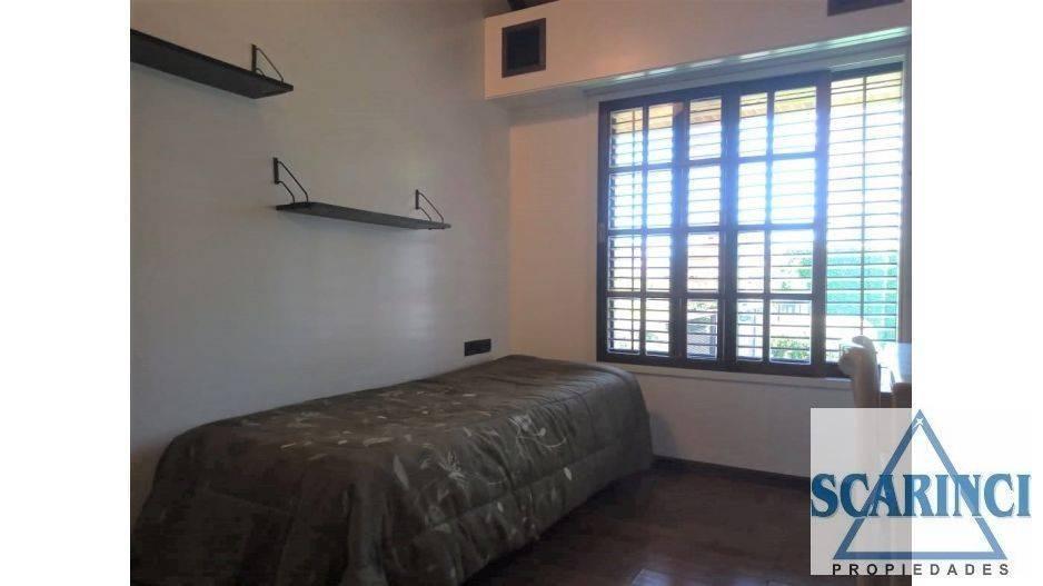 Casa 4 dormitorios en venta en Santos Lugares, Tres de Febrero