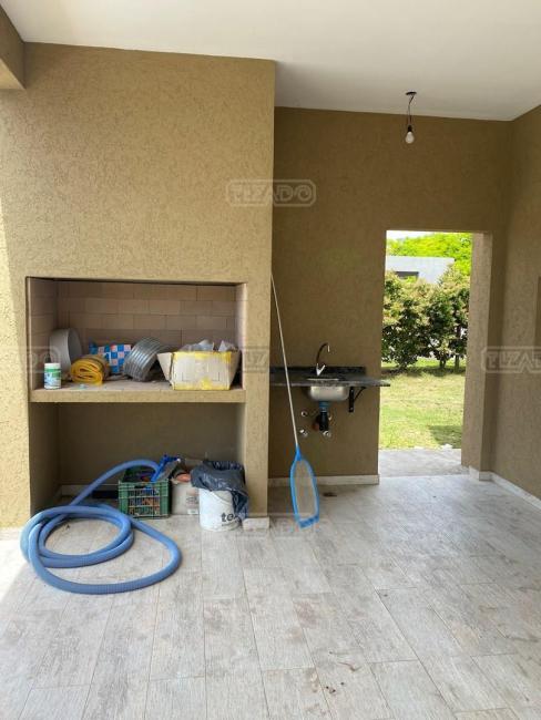 Casa 5 dormitorios en venta en El Canton, Escobar