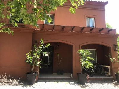 Casa 3 dormitorios en alquiler temporario en Nordelta, Tigre