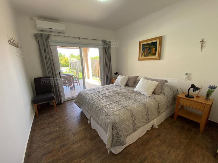 Casa 3 dormitorios en venta en San Alfonso, Pilar del Este