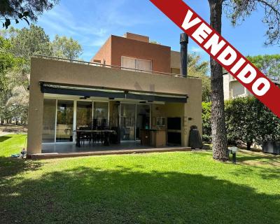 Casa 3 dormitorios en venta en Larena Country Club, Pilar