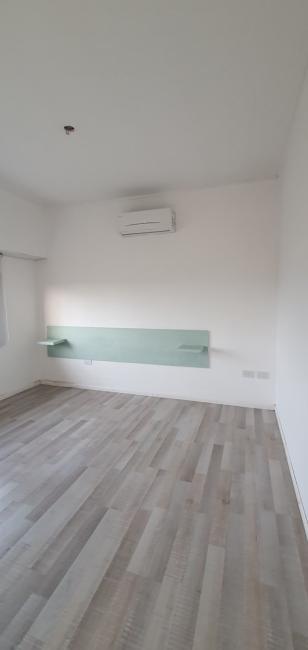 Casa 2 dormitorios en venta en Joaquin Gorina, La Plata