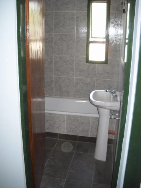 Casa 2 dormitorios en venta en Pablo Nogues, Malvinas Argentinas