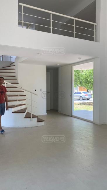 Casa 3 dormitorios en venta en Santa Ana, Moreno
