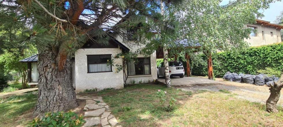 Casa 3 dormitorios en venta en Nahuel Malal, Bariloche
